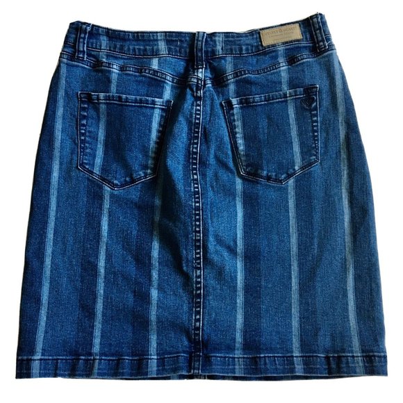 Velvet Heart Striped Blue Denim Pencil Skirt with Button Front Size 29 - Picture 2 of 5